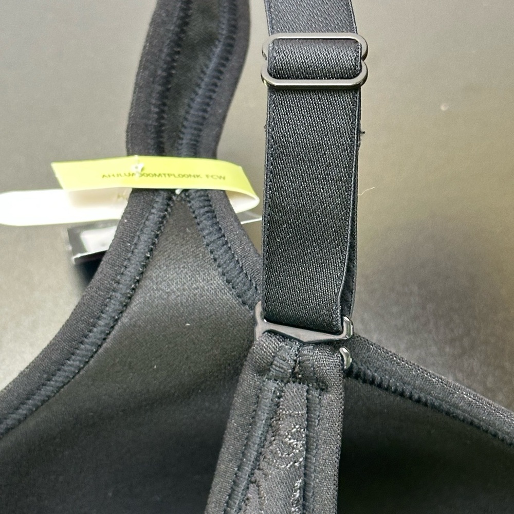 New Bali Cool Comfort Bra 42B Lightly Padded Wireless Soft - Picture 7 of 14